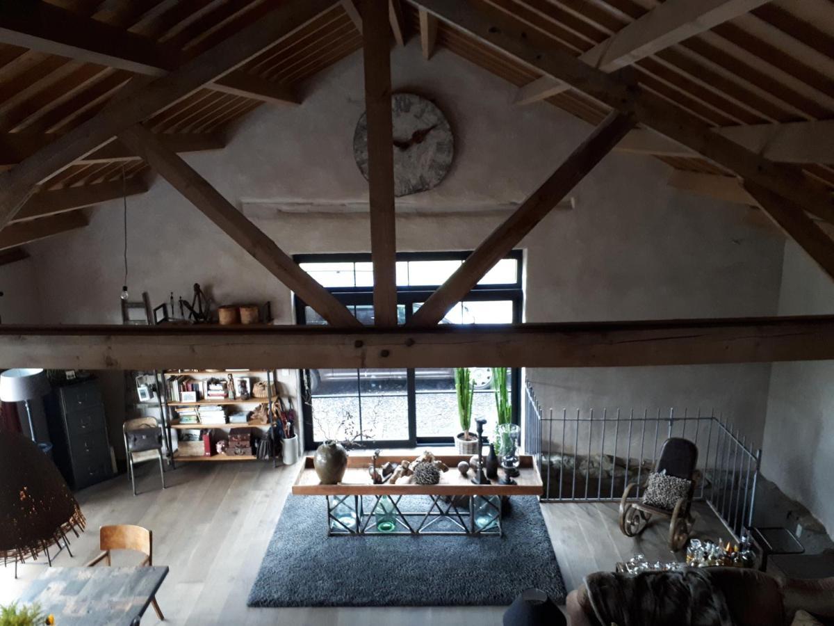 Le Hangar Des Voyageurs Petit-Halleux Kültér fotó